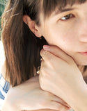 Granule Staple Earring - shoparo