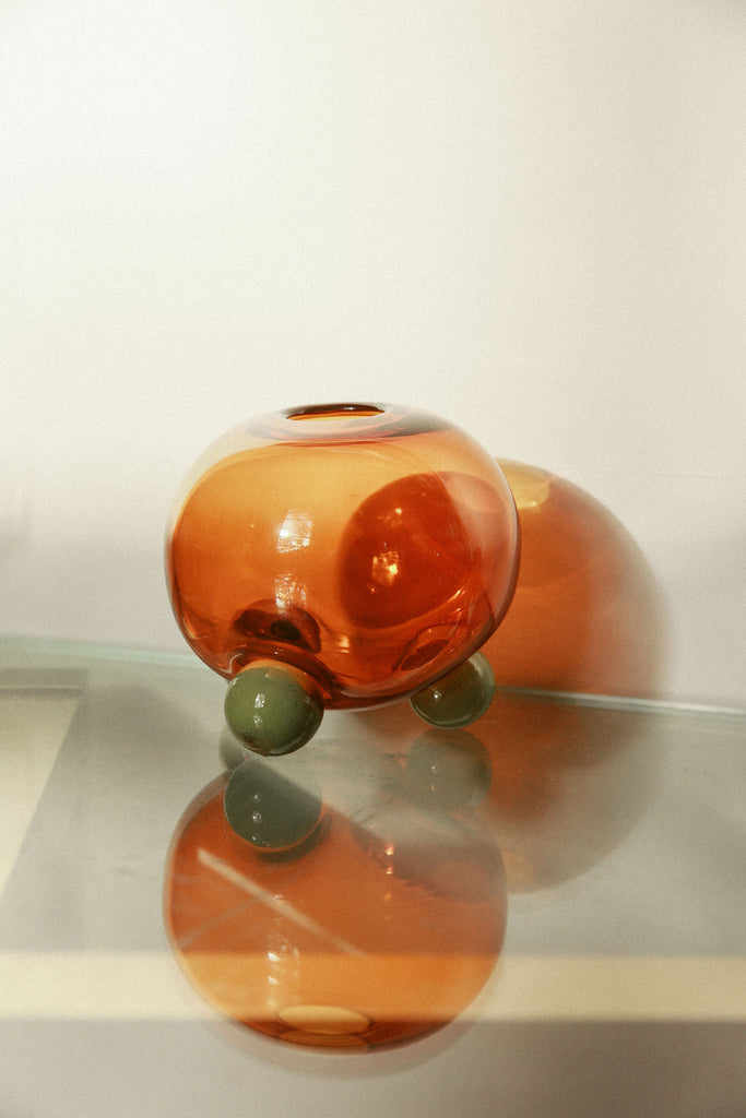 Glass Round Tripod Vase - Amber/Green - shoparo