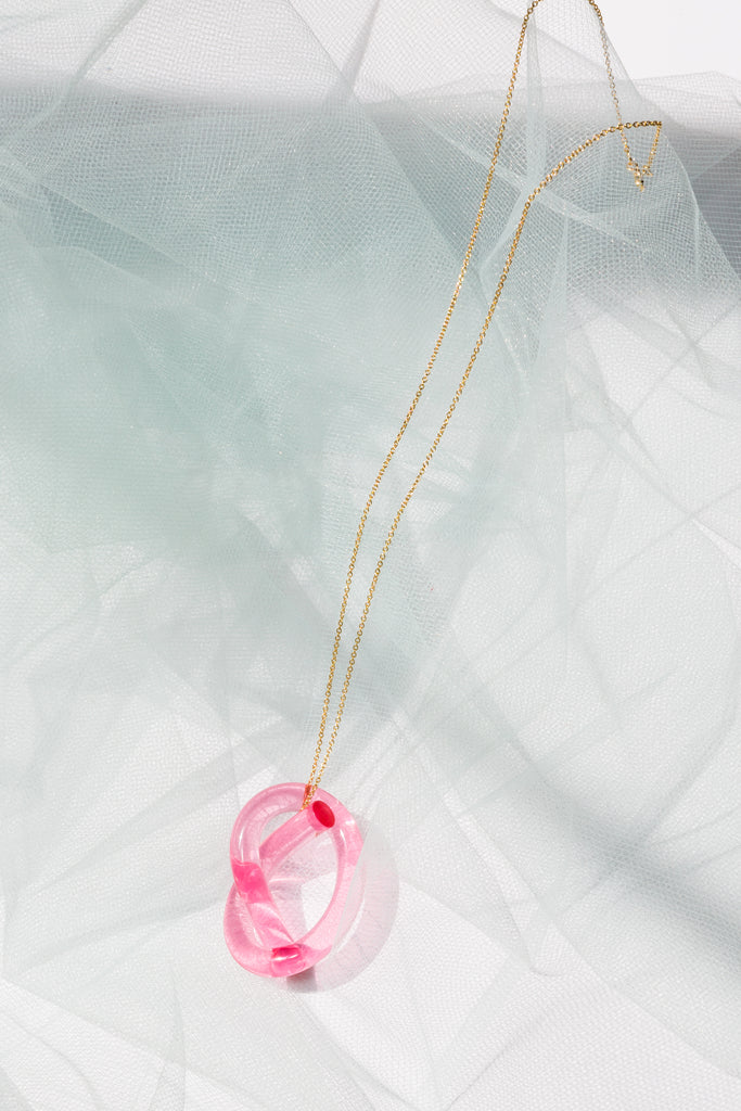Knot Necklace in Pink - shoparo