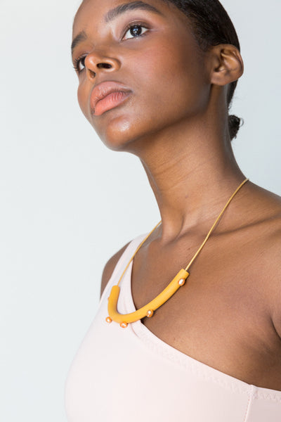 Five Pearl Cylinder Necklace - Yellow - shoparo